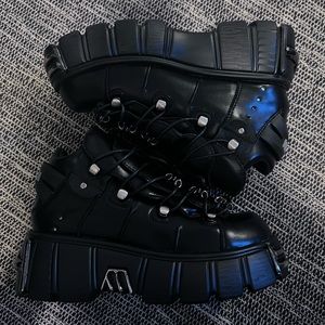 Women’s Black New Rocks Style Platform Boots